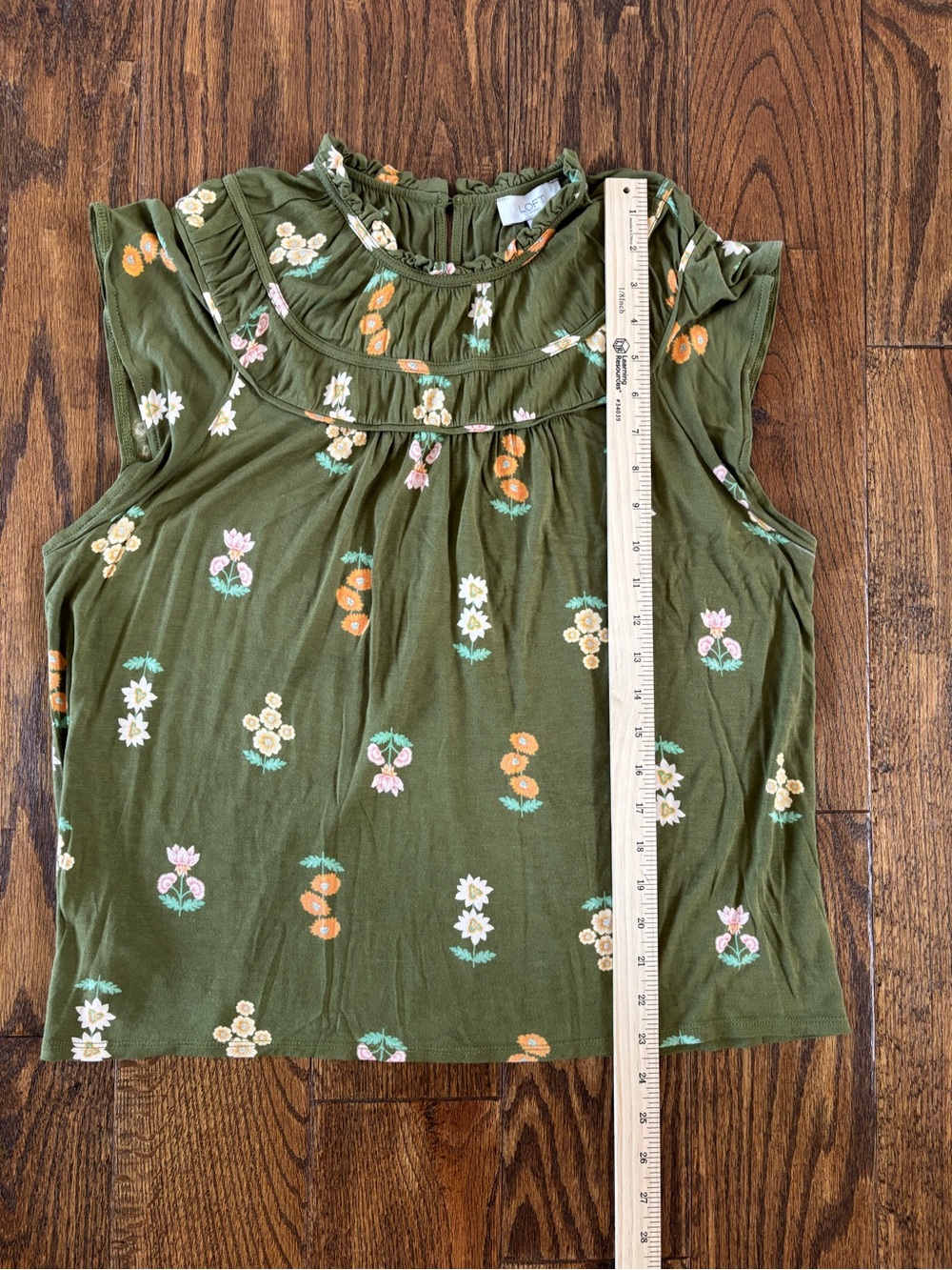 Loft Olive Green Floral Ruffle Yoke Blouse Top Size Large - Picture 8 of 9